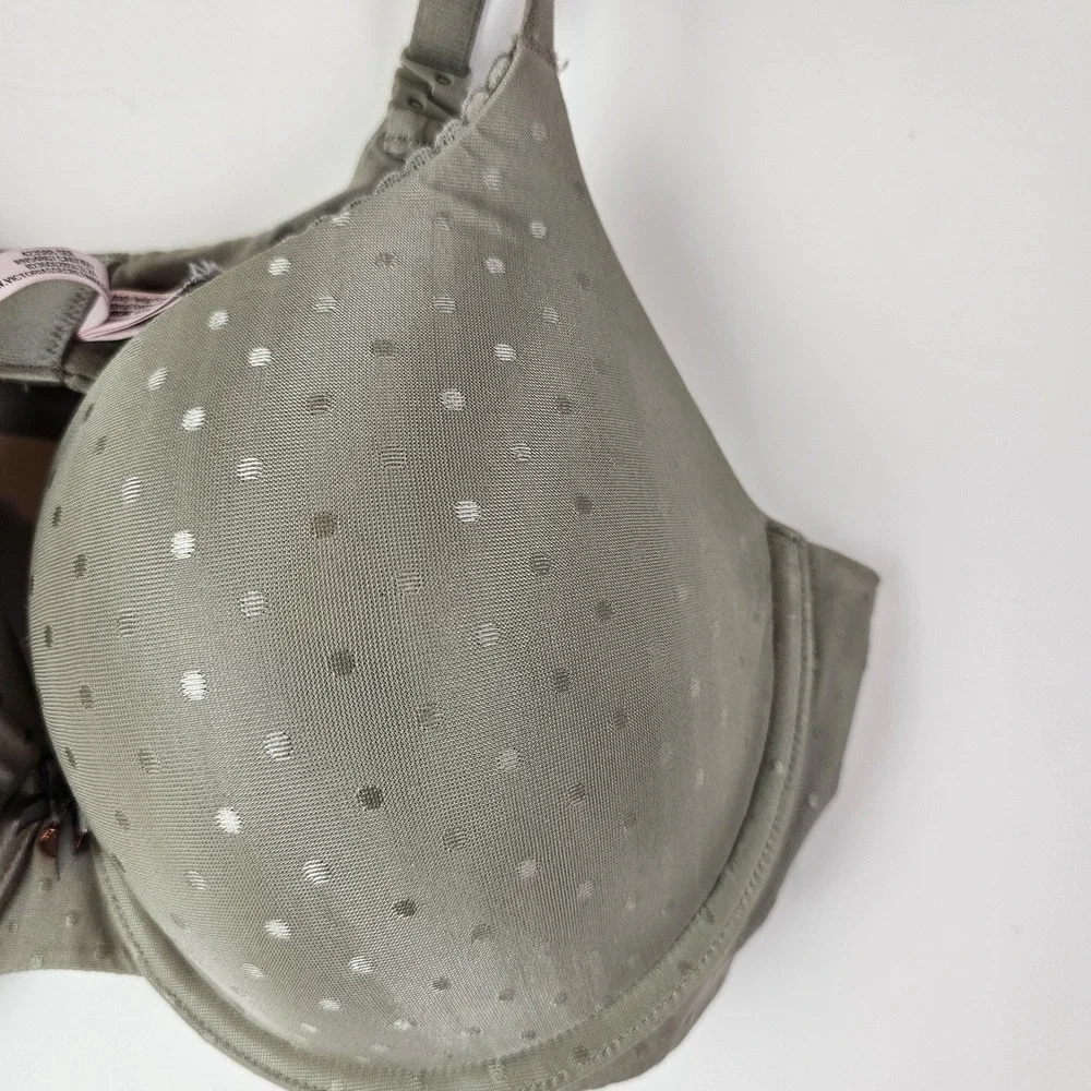 Victoria's Secret Body By Victoria Lined Perfect Coverage Bra Size 38C Gray Dot